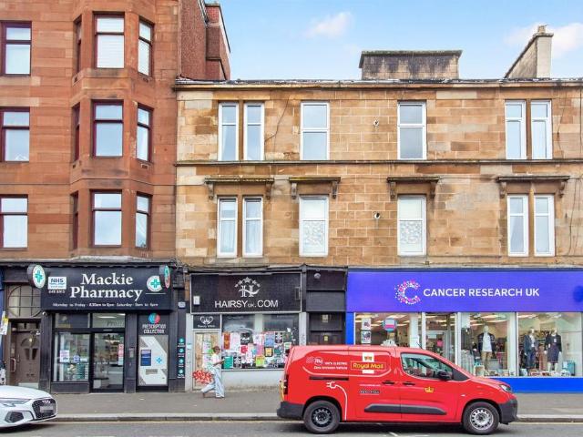 Flat for sale in Crossmyloof, Scotland
