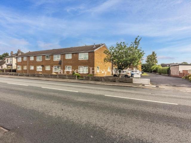 Flat for sale in Higher Bartle, Lancashire