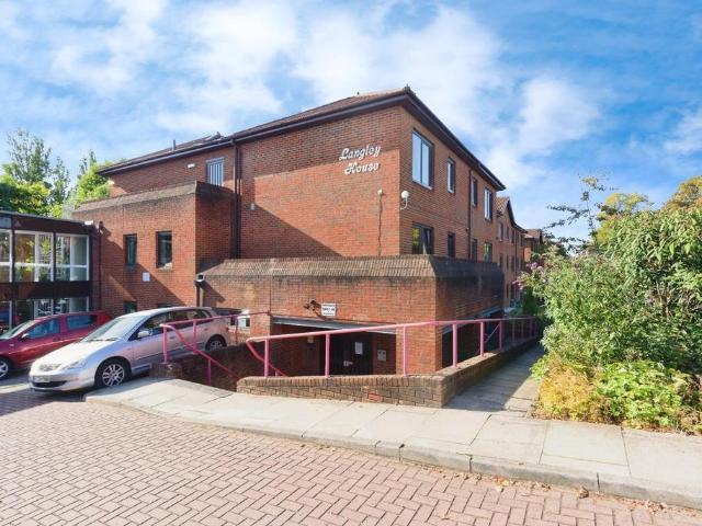 Flat for sale in High Field, York