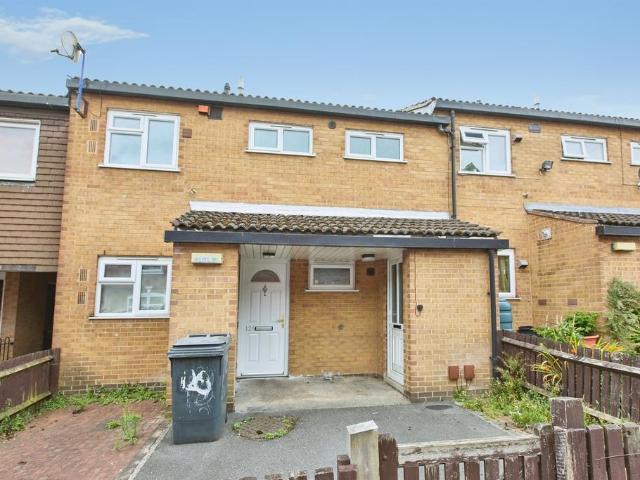 Flat for sale in New Normanton, East Midlands