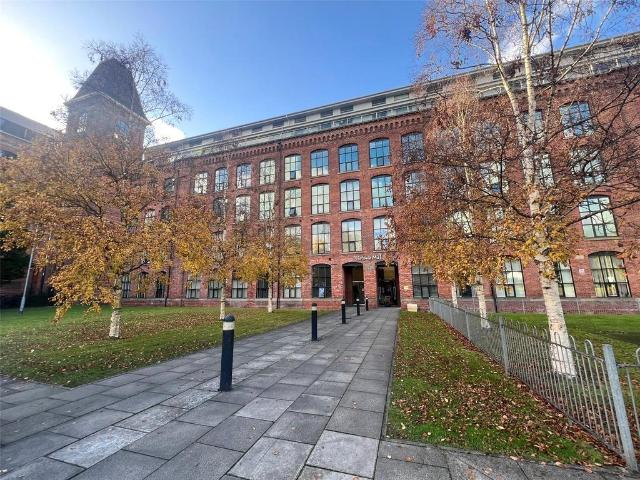 Flat for sale in Reddish, Greater Manchester