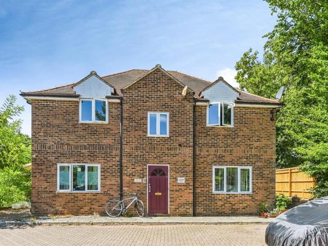 Flat for sale in Headington Quarry, The Slade