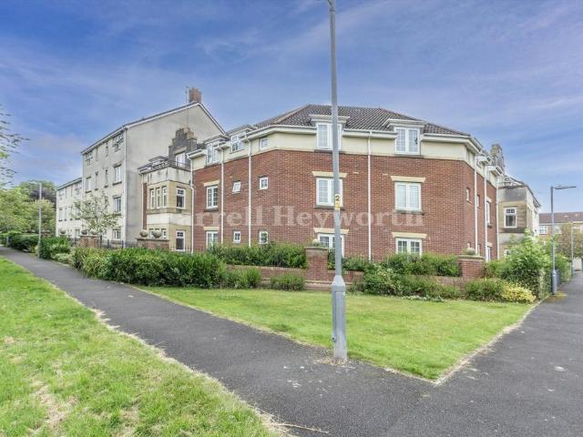 Flat for sale in Westhoughton, Lee Bank