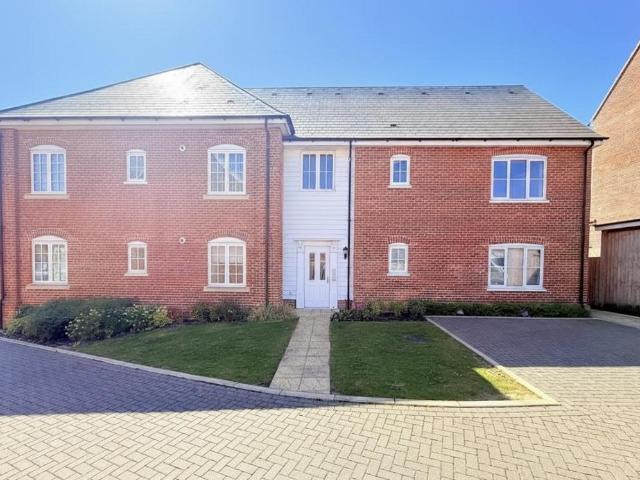 Flat for sale in Bedingfield, Suffolk