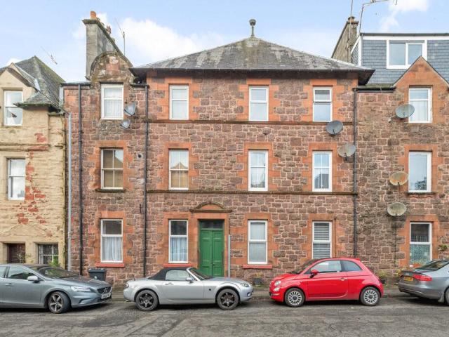 Flat for sale in Callander