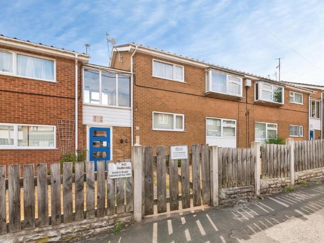 Flat for sale in Gedling