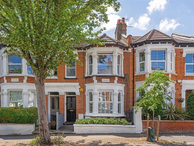 Flat for sale in Penge, Isle Of Man