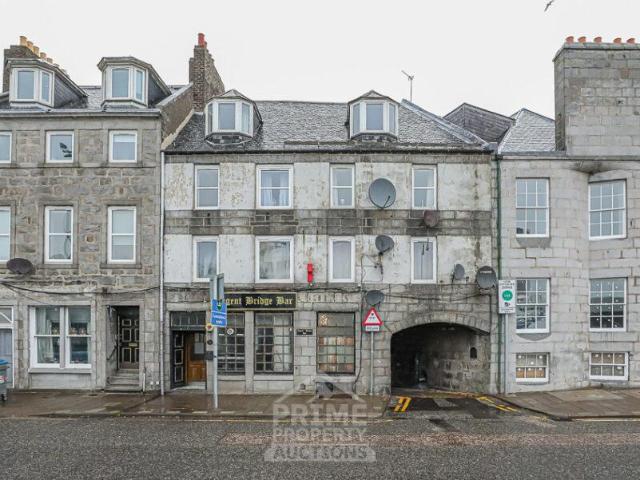 Flat for sale in Ballindoch, Scotland