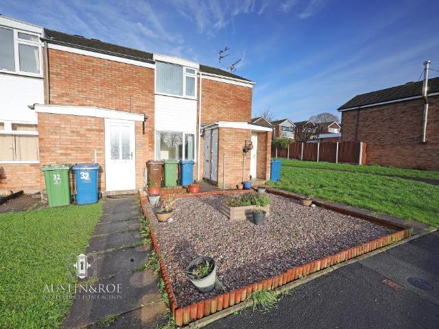 Flat for sale in Baswich, Staffordshire