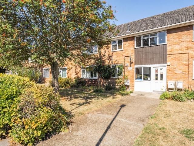 Flat for sale in Heartsease, East Bank