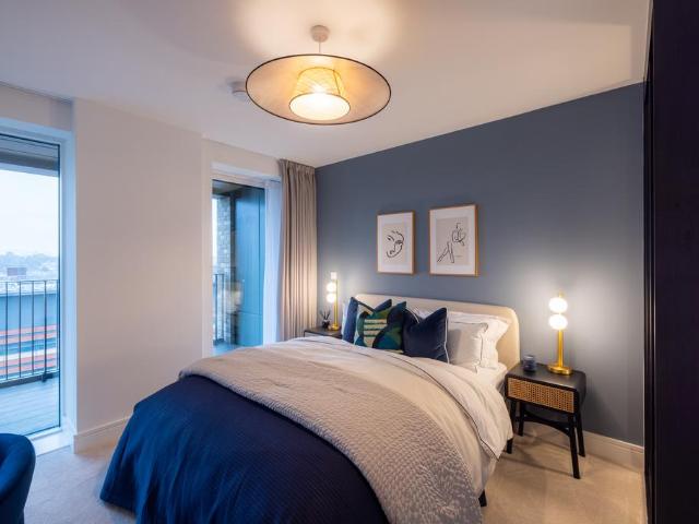 Flat for sale in London Borough of Lewisham, Ladywell