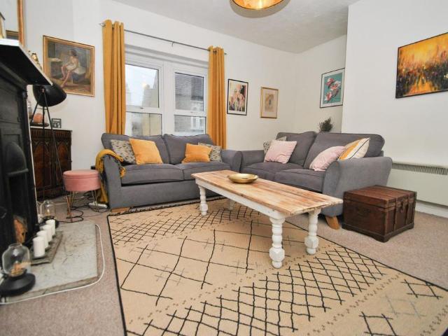Flat for sale in Feckenham, City Of Bristol