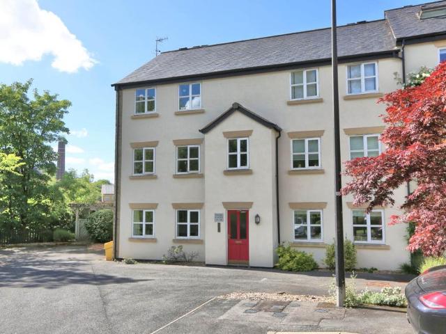 Flat for sale in Bollington