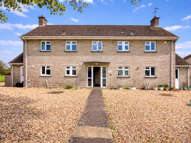 Flat for sale in Keinton Mandeville, Somerset
