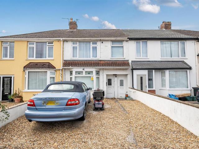 Flat for sale in Feckenham, City Of Bristol
