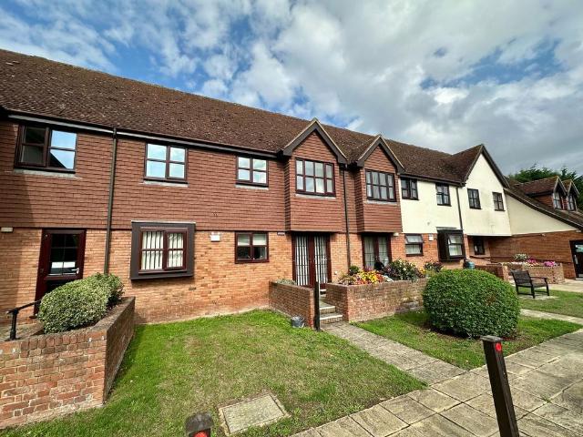 Flat for sale in Hoo St Werburgh