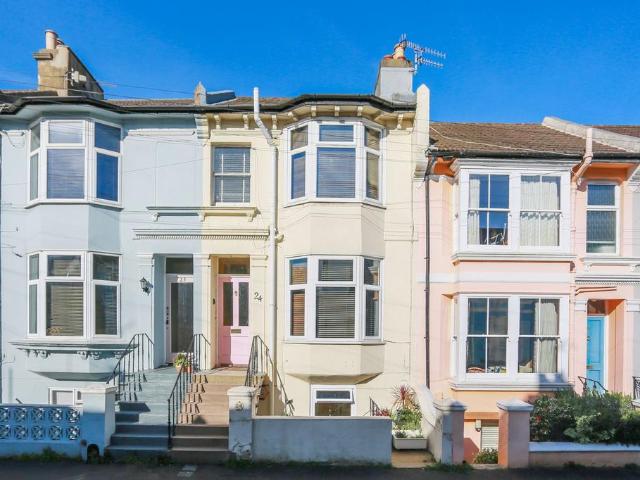 Flat for sale in Round Hill, Brighton & Hove