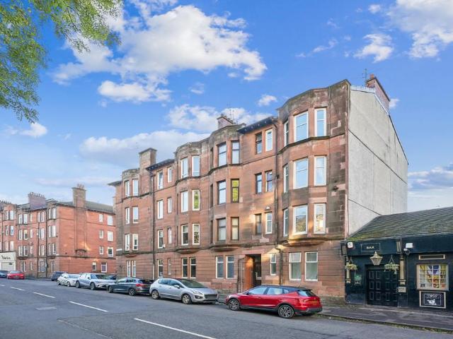 Flat for sale in Shawlands, Glasgow