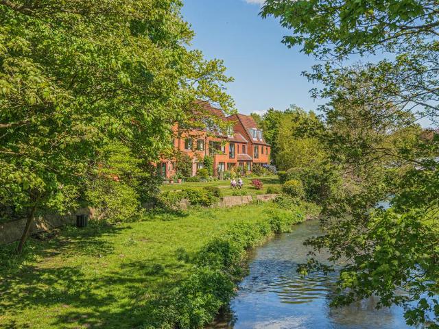 Flat for sale in Fairfield, Fole