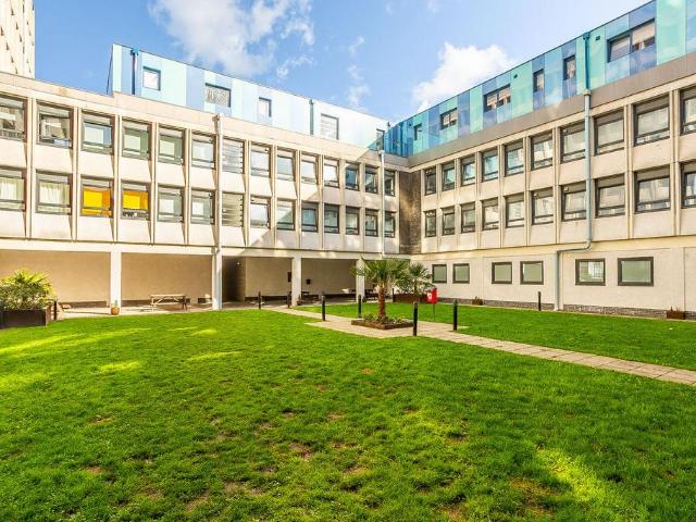Flat for sale in Stenhouse, City of Edinburgh