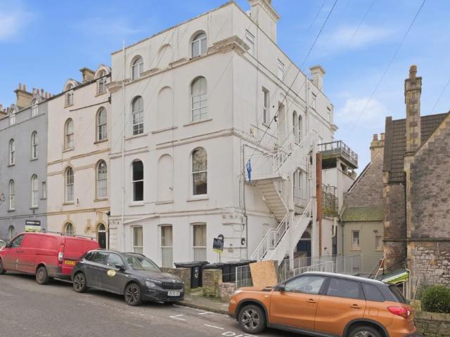 Flat for sale in Weston-super-mare, North Somerset