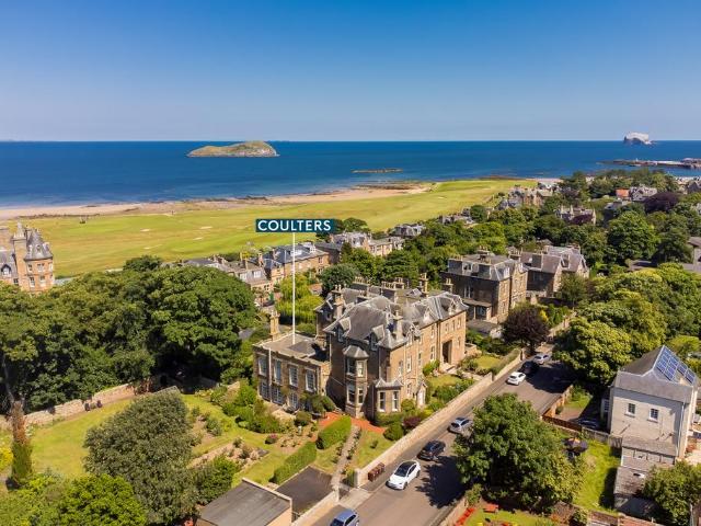 Flat for sale in North Berwick, Scotland