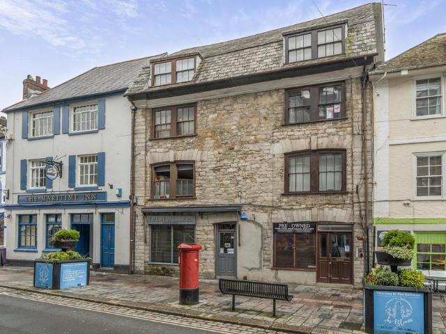 Flat for sale in Barbican, Plymouth
