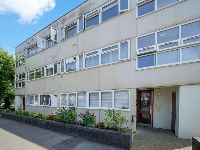 Flat for sale in London Borough of Merton, Greater London