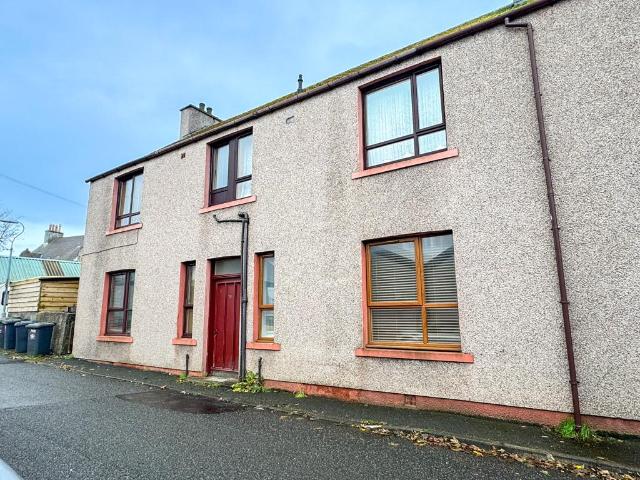 Flat for sale in Stornoway, Scotland
