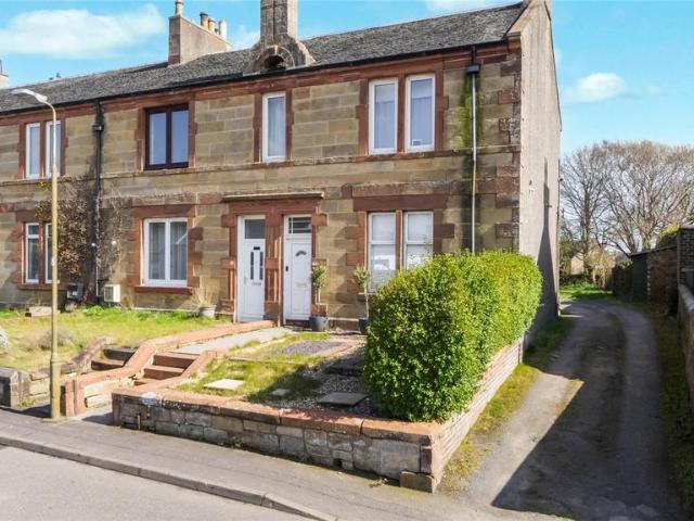 Flat for sale in Bathgate, Scotland
