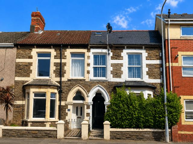 Flat for sale in Falcon Lodge, Wales