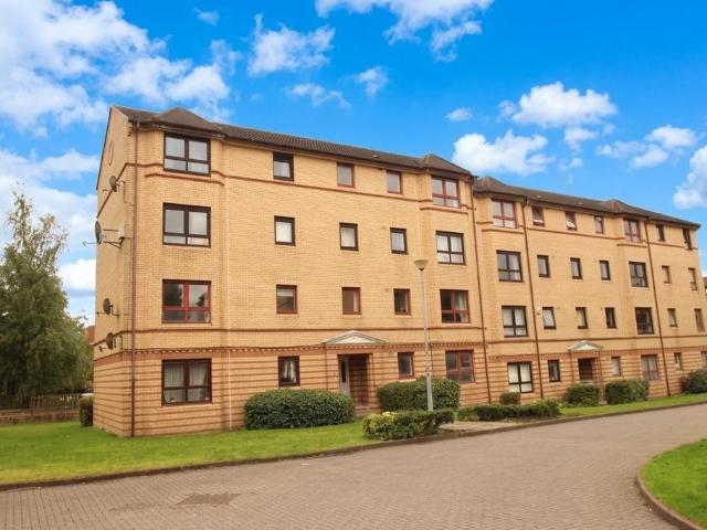 Flat for sale in Firhill, Glasgow