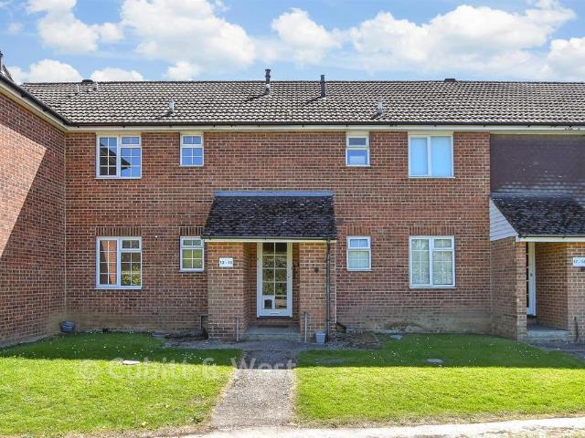Flat for sale in Fole, Surrey