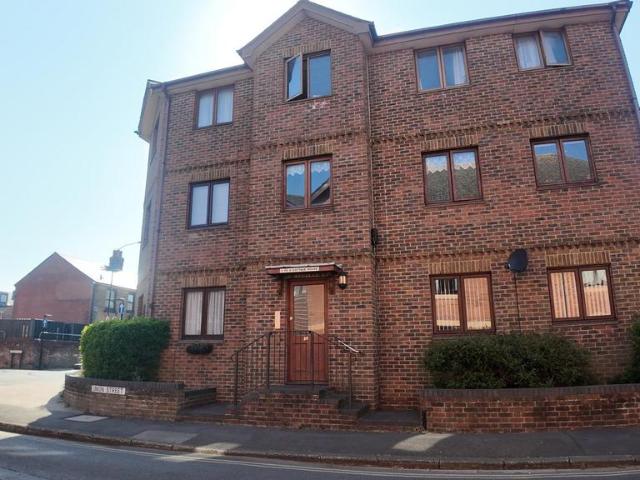 Flat for sale in Nodehill, Shide