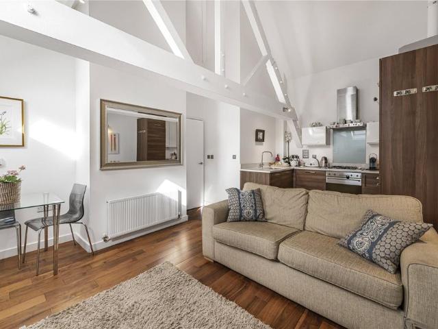 Flat for sale in Sands End, Isle Of Man
