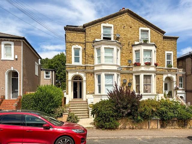 Flat for sale in London Borough of Lewisham, Greater London