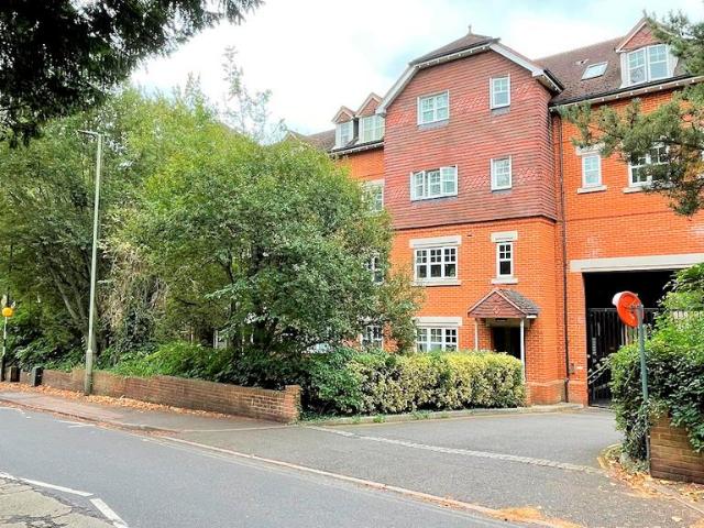 Flat for sale in Westfield, Woking