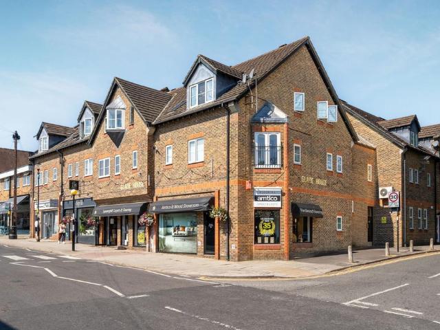 Flat for sale in Sunninghill and Ascot, Sunninghill