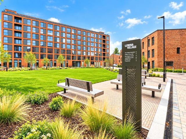 Flat for sale in Stretford, Trafford