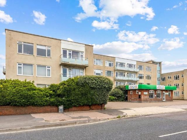 Flat for sale in Aldrington