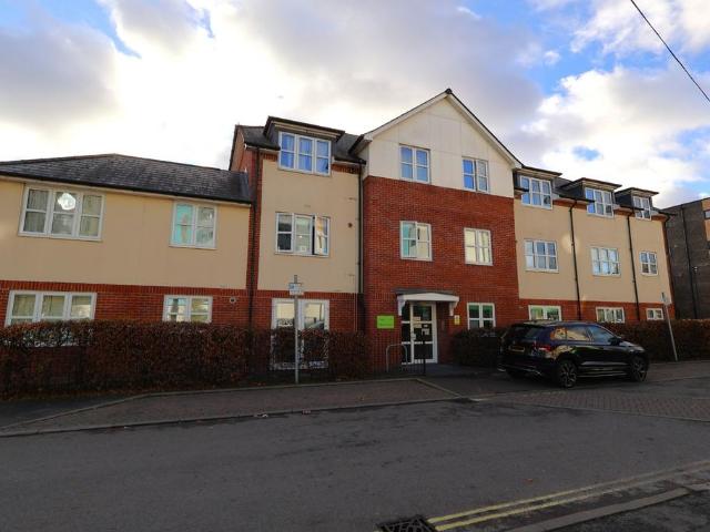 Flat for sale in Swaythling, Isle Of Man