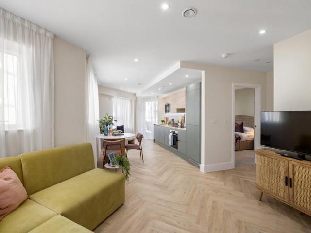 Flat for sale in Kingston Buci, Fishersgate