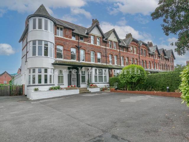 Flat for sale in St Annes, Lytham