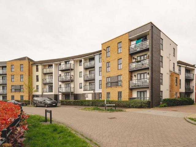 Flat for sale in Patchway, South Gloucestershire