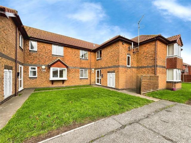 Flat for sale in Ash, Kent