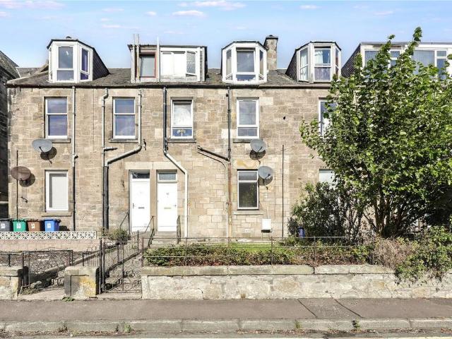 Flat for sale in Burntisland, Scotland