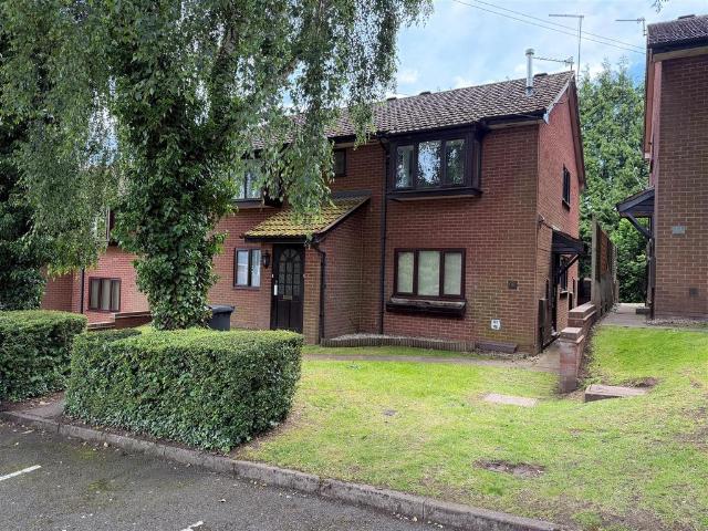 Flat for sale in Hasbury, West Midlands