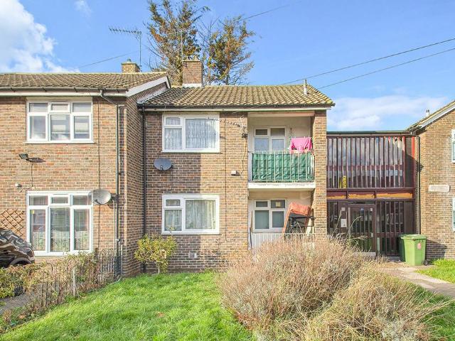 Flat for sale in Thamesmead, Isle Of Man