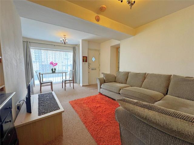 Flat for sale in Pembroke Dock, Wales