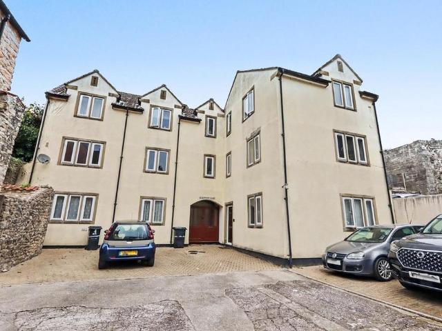Flat for sale in Bowlish, Shepton Mallet